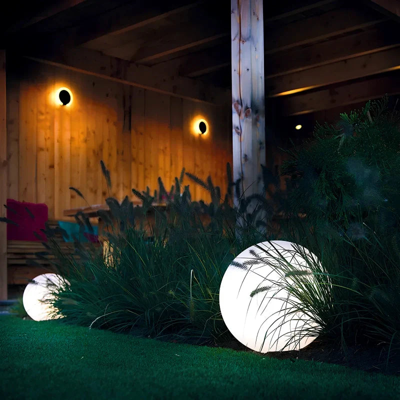 Spherical Garden Light – 16-Color RGB, Weatherproof, Remote