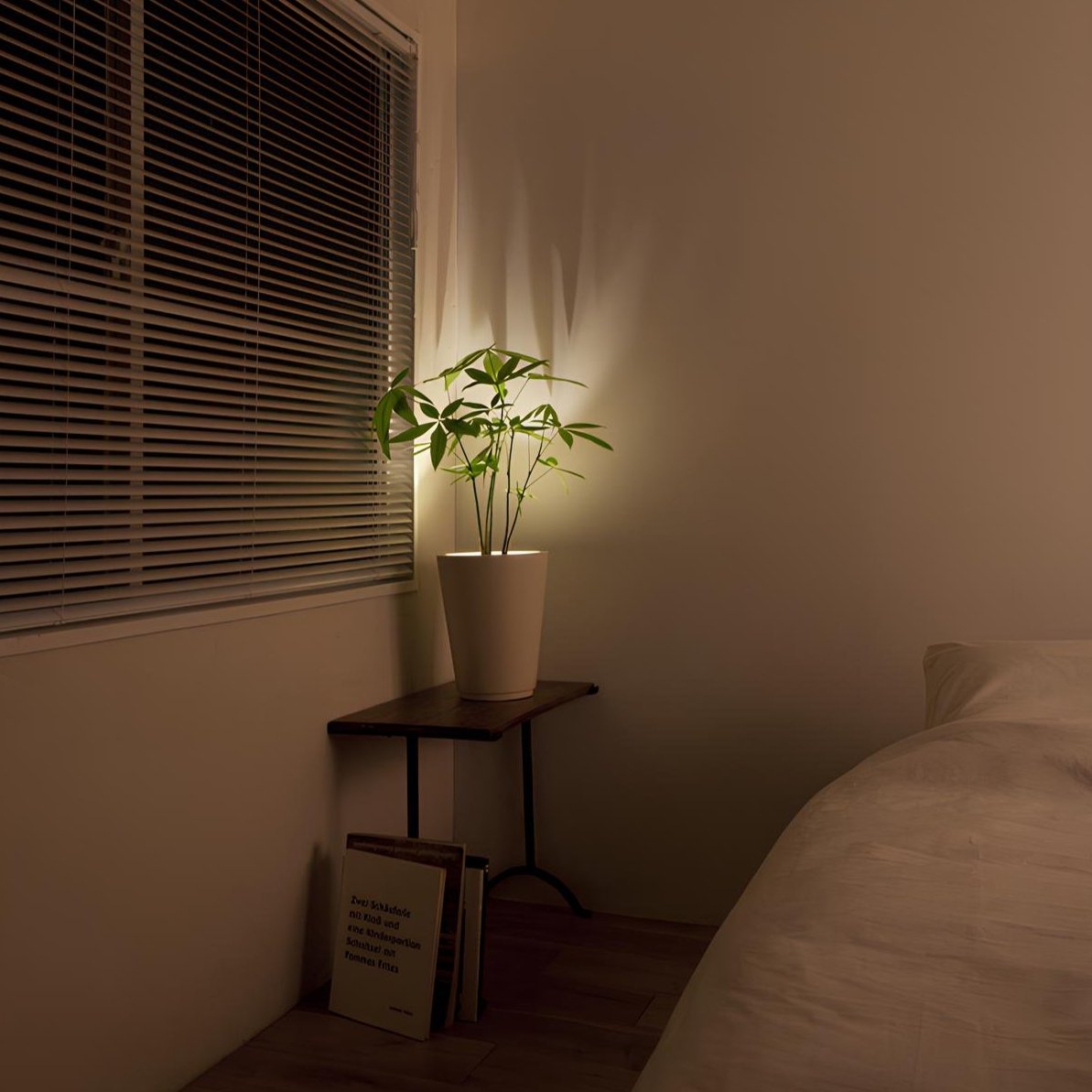 EasyStick Spotlight - Wireless LED Light, Rechargeable