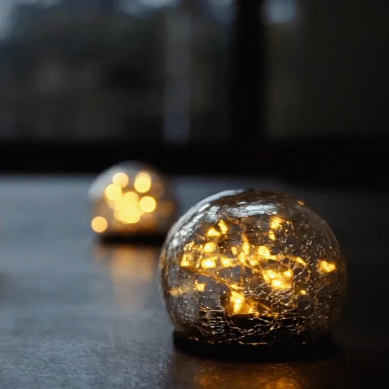 SolarGlobe Garden Light – Textured Glass Orb, Warm White, Solar