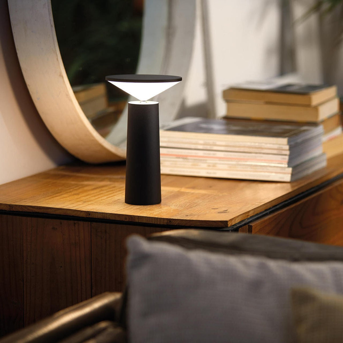 TriLight Minimalist Adjustable LED Table Lamp