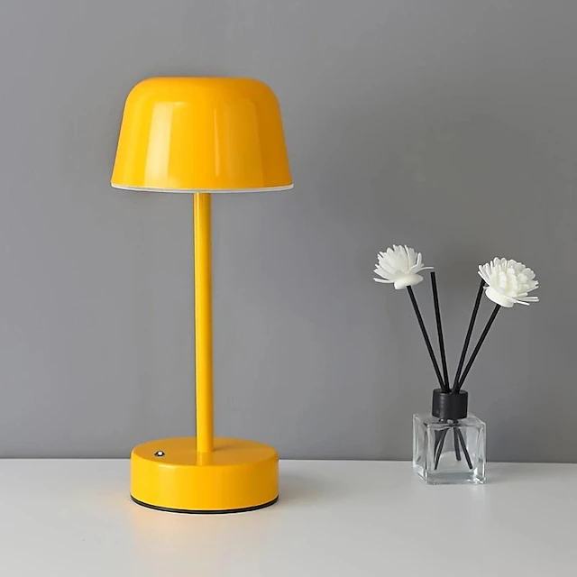 Prisma Pulse Flare Lamp