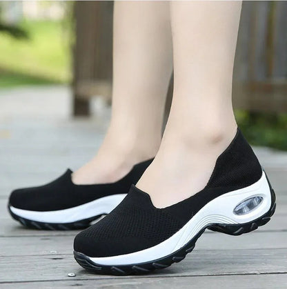 Stridea Women's Air Cushion Walking Shoes - Arch Support
