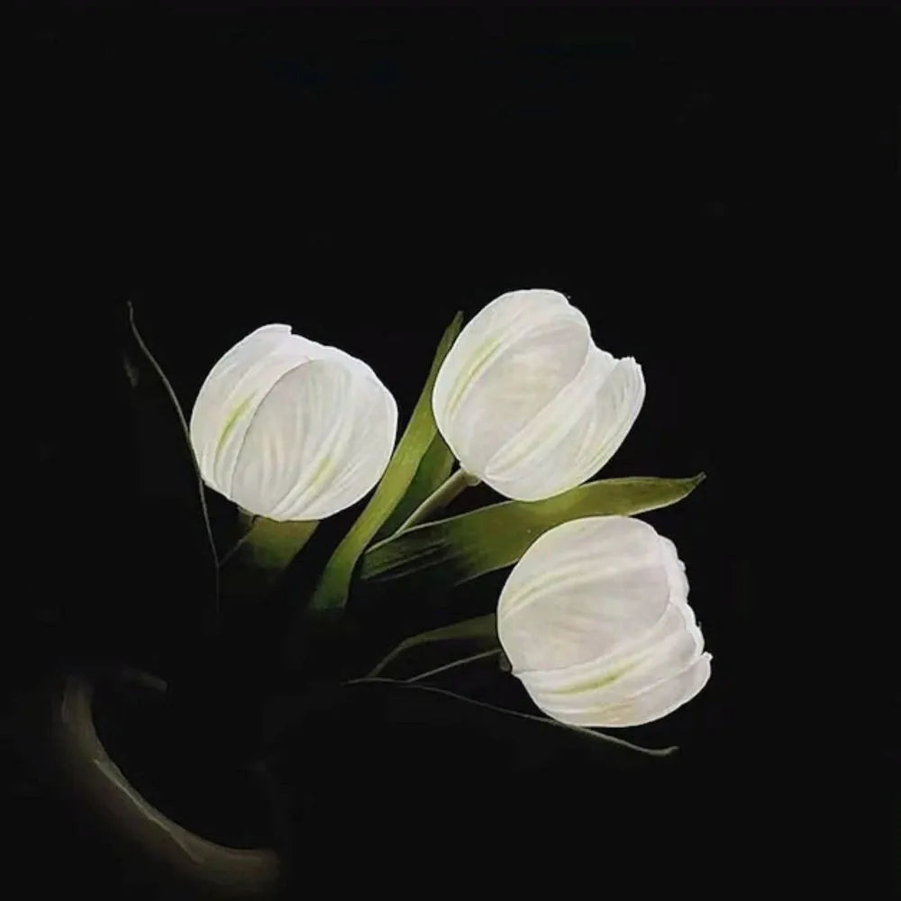 Tulip Night Light Lamp - Lifelike LED Flowers, Soft Warm Glow